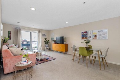 2 Ocean Ave unit 2I, Gloucester, MA 01930 - photo 3