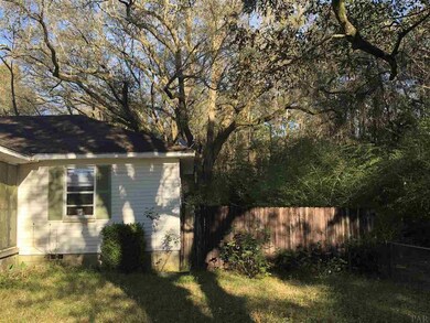 7512 Klondike Rd, Pensacola, FL 32526 - photo 4