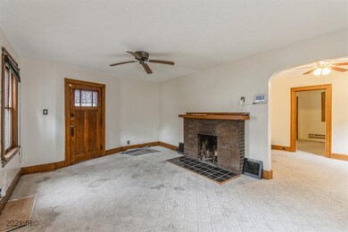 1131 23rd St, Des Moines, IA 50311 - photo 6
