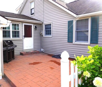 Side entry with Patio