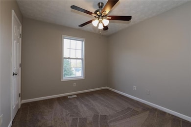 4685 Turning Leaf Dr, Gillsville, GA 30543 - photo 7