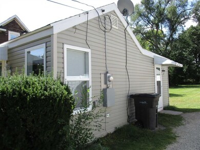 2907 Burr Oak Ave, Elkhart, IN 46517 - photo 3