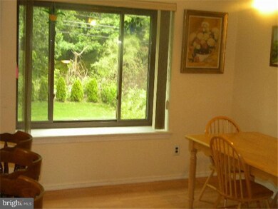 2185 E Village Rd, Southampton, PA 18966 - photo 6