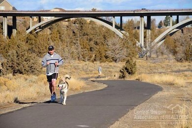 4144 SW Badger Ct, Redmond, OR 97756 - photo 3