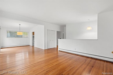 410 S Revena Blvd, Ann Arbor, MI 48103 - photo 4