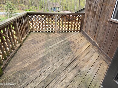 1011 Hidden Valley Ct, Lake Ariel, PA 18436 - photo 7