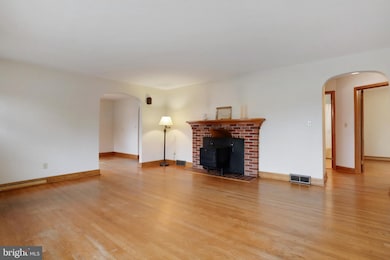 12039 Belvedere Rd, Hagerstown, MD 21742 - photo 5