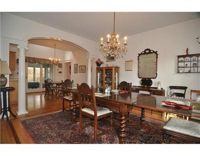 81 Tefft St, Saunderstown, RI 02874 - photo 4