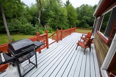 53 Lawrence Rd, Merrimack, NH 03054 - photo 2