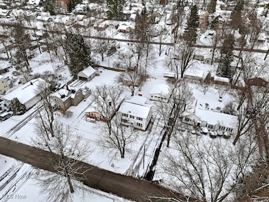 7102 Oak St, Chagrin Falls, OH 44022 - photo 3