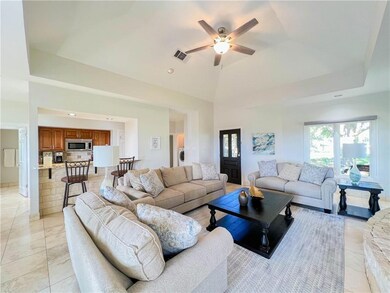 1707 Clubhouse Hill Dr unit 5, Spicewood, TX 78669 - photo 6