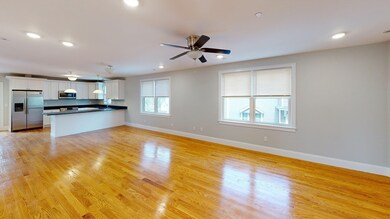 45 Spring St unit 12, West Roxbury, MA 02132 - photo 3