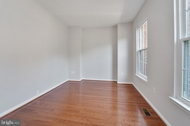 3711 Thomasson Crossing Dr, Triangle, VA 22172 - photo 7