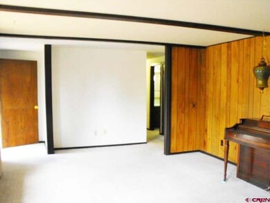 Living room to hallway