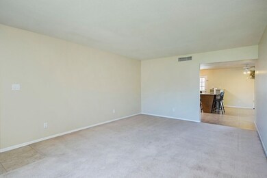 11020N45thAve-005