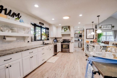 19-11284 Norway Rd-30