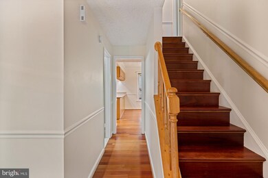 16203 Cypress Ct, Dumfries, VA 22025 - photo 5