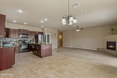 808 Kaufman, El Paso, TX 79932 - photo 3