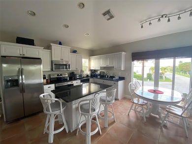 10701 S Ocean Dr unit 855, Jensen Beach, FL 34957 - photo 3