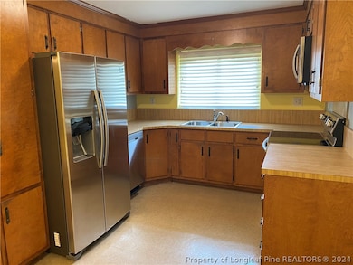 107 Starhill Ave, Fayetteville, NC 28303 - photo 7