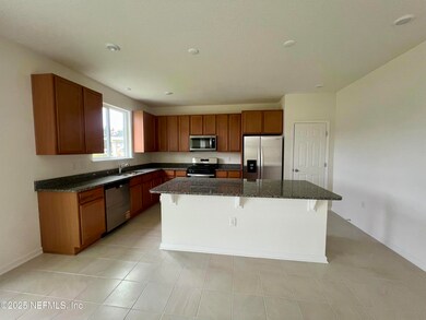 2771 Laurel Falls Dr, Green Cove Springs, FL 32043 - photo 2