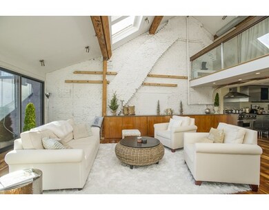 236 Commercial St unit 4, Boston, MA 02109 - photo 4