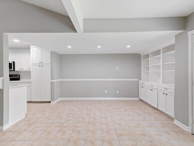 2606 Woodsdale Blvd, Houston, TX 77038 - photo 7