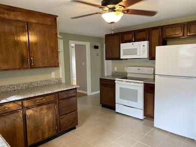 8A Parker St unit A, Billerica, MA 01821 - photo 5