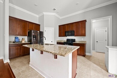 1060 Cedar Trail Ave, Zachary, LA 70791 - photo 4