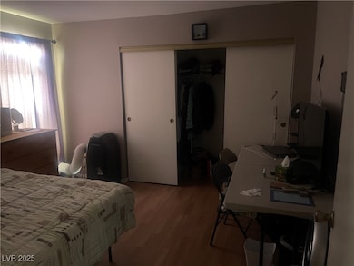 unlisted-address, Las Vegas, NV 89115 - photo 7