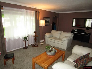 321 S Highland Ave, New Ulm, MN 56073 - photo 6