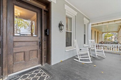 48 Franklin St, Saratoga Springs, NY 12866 - photo 6