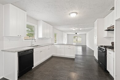 5401 Hardy St, Houston, TX 77009 - photo 4