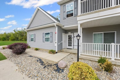 3044 E Stillwater Landing unit 201, Urbana, IL 61802 - photo 4