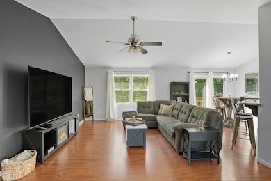 12550 N 350 W, Wheatfield, IN 46392 - photo 5