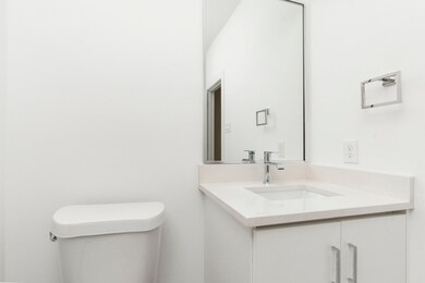 4717 Thornton Views Rd, Houston, TX 77018 - photo 6