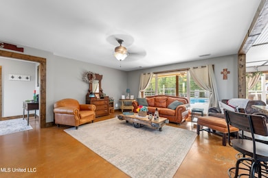 367 Byhalia Creek Farms Rd W, Byhalia, MS 38611 - photo 6