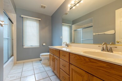 4608 Fesseneva Ct, Naperville, IL 60564 - photo 4