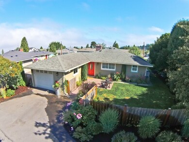 1044 Sprague St, Edmonds, WA 98020 - photo 2