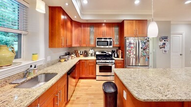 37 University Rd unit 2, Brookline, MA 02445 - photo 4