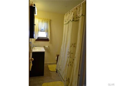 1550 Richard Ave, Bethlehem, PA 18018 - photo 7