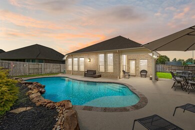 17638 Cypress Hilltop Way, Hockley, TX 77447 - photo 2