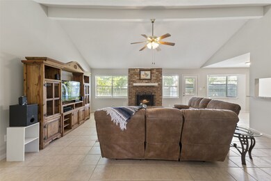 2530 Parkway Ave, Rosenberg, TX 77471 - photo 5