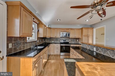 1467 Spruce Ave, Wilmington, DE 19805 - photo 7