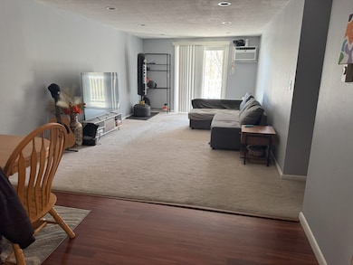 Emerson Garden unit 14B, Hudson, MA 01749 - photo 4