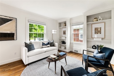 Look back at the living room. To the left is the e
