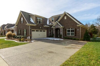 This Regent Home was just built in 2014 and has been well-cared for and upgraded by it's owners.