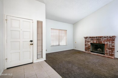 44609 Grove Ln, Lancaster, CA 93534 - photo 5
