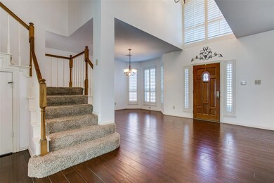 805 Crystal Ln, Hurst, TX 76054 - photo 4