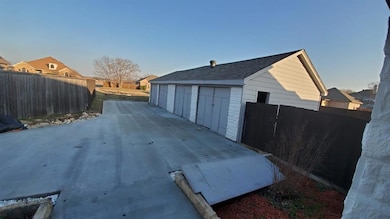 725 W Brown St, Wylie, TX 75098 - photo 7